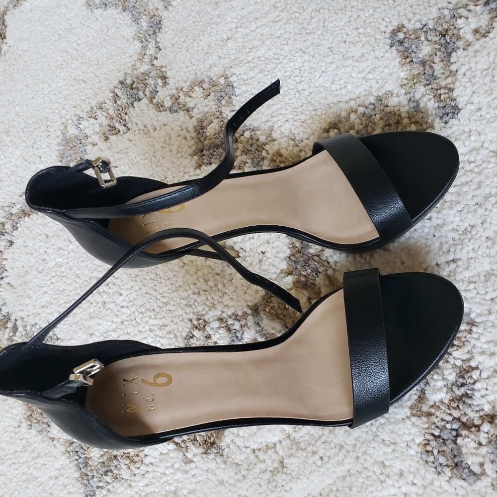 Mix No.6 Black Strappy Heels